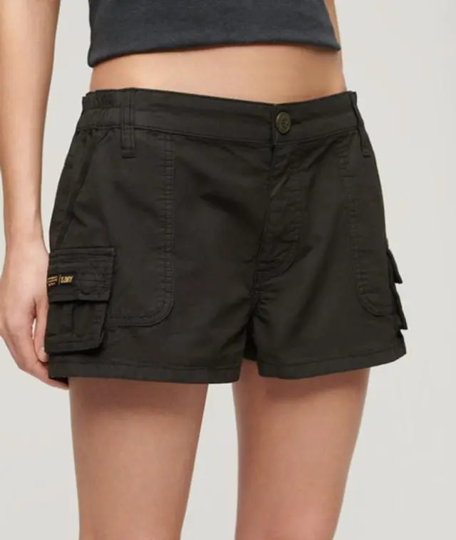 Superdry Women's Utility Cargo Shorts Dark Grey / Washed Black - 