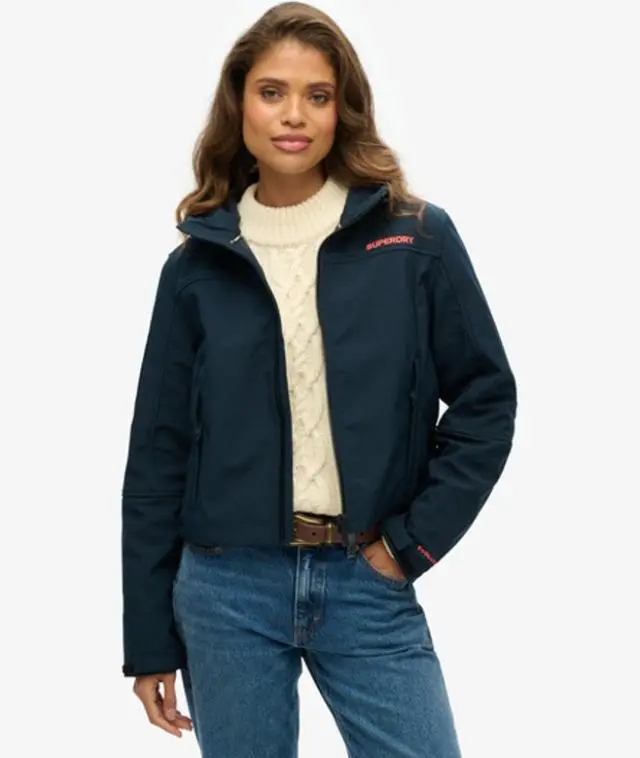 Superdry Women's Code Trekker Hooded Softshell Jacket Navy / Eclipse Navy/coral - 