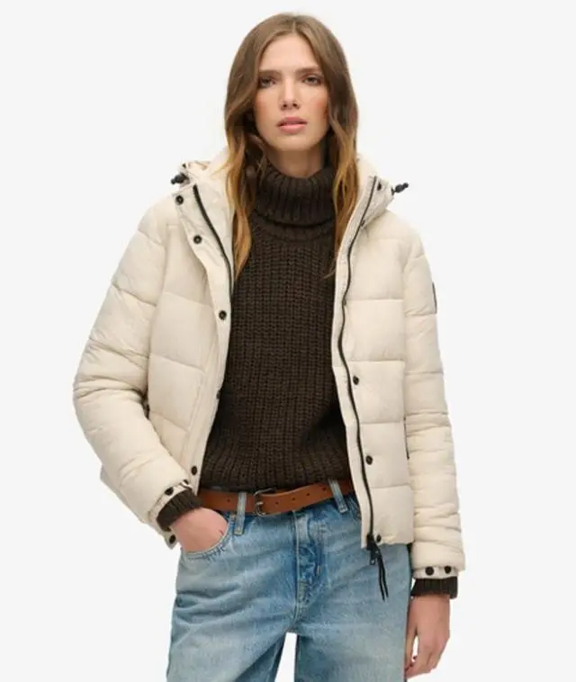 Superdry & Co Women's Classic Logo Badge Faux Fur Short Hooded Puffer Jacket, Beige, 