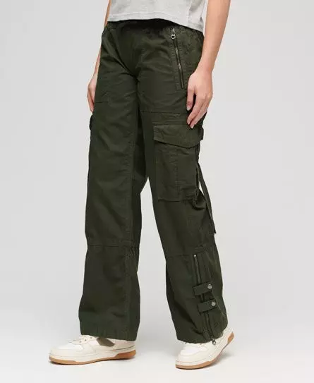 Superdry Women's Low Rise Wide Leg Cargo Pants Green / Surplus Goods Olive Green -