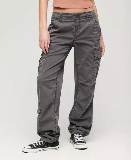 Superdry Women's Low Rise Straight Cargo Pants Grey / Asphalt Grey -