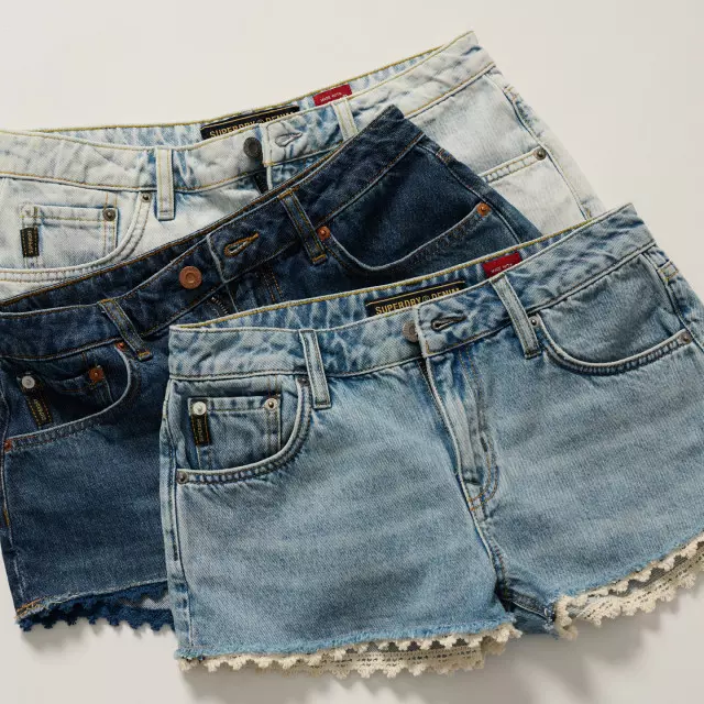 Superdry Women's Denim Hot Shorts Light Blue / Spring Vintage Custom -