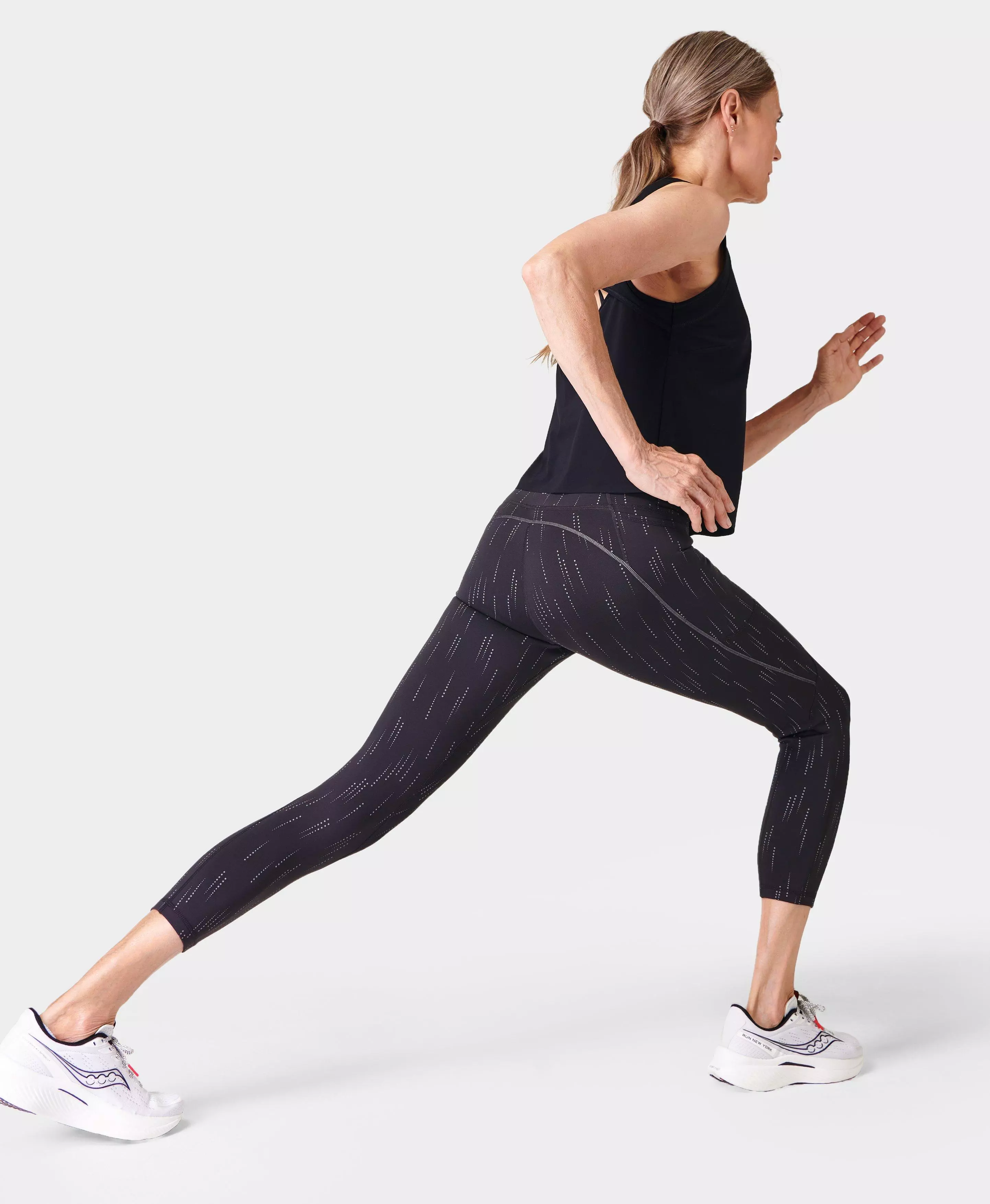 Pockets For Women - Therma Boost 2.0 7/8 Running Leggings