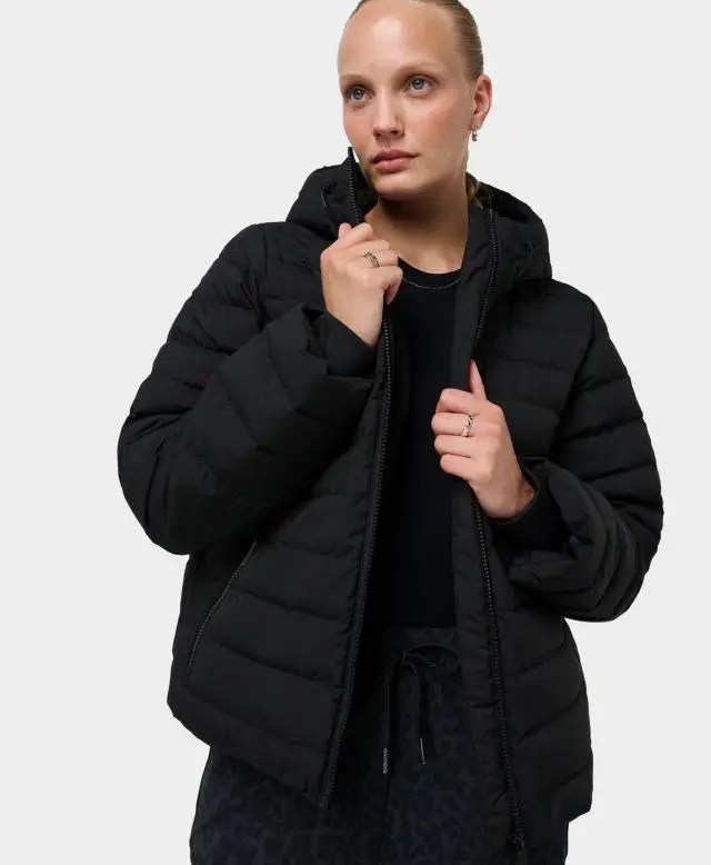 Sweaty Betty Nimbus Lightweight Short Puffer, Black