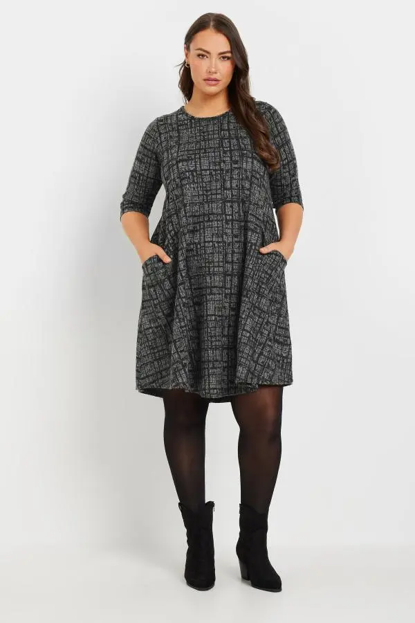 Yours Curve Grey Check Print Pocket Dress, Women's Curve & Plus Size, Yours