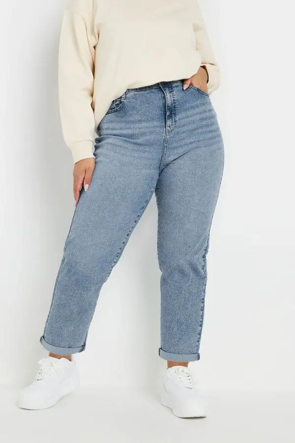 Yours Curve Light Blue Wash Denim Boyfriend Jeans, Women's Curve & Plus Size, Yours