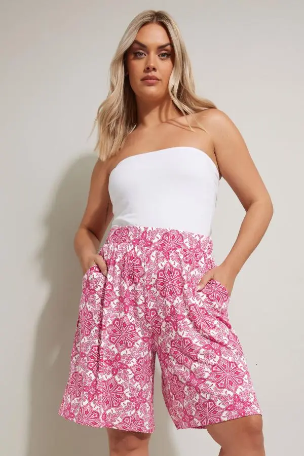Yours Curve Pink Tile Print Shorts, Women's Curve & Plus Size, Yours