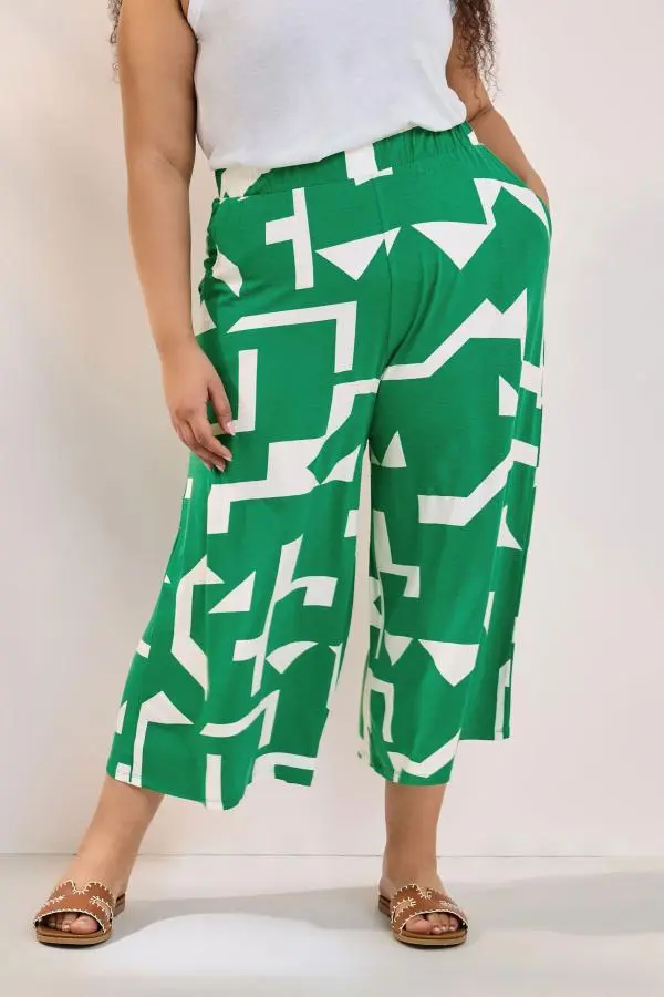 Yours Curve Green Abstract Print Cropped Wide Leg Trousers, Women's Curve & Plus Size, Yours