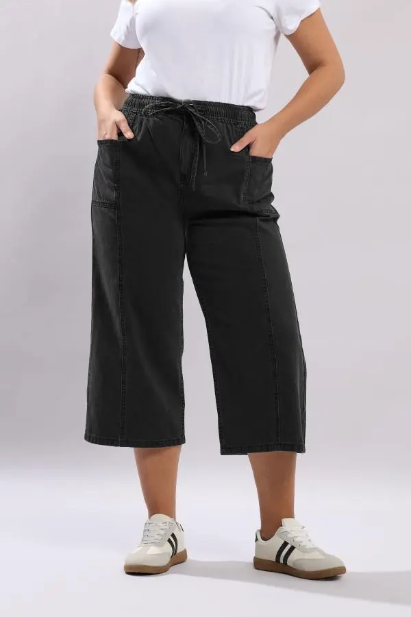 Yours Plus Size Washed Black Cropped Denim Trousers Size 34-36
