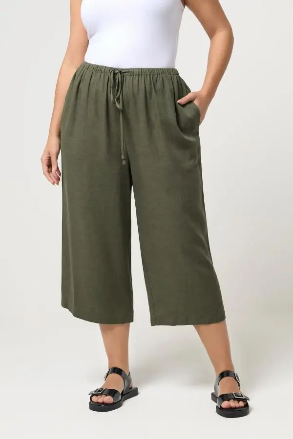 Yours Plus Size Olive Green Cropped Linen Trousers Size 34-36