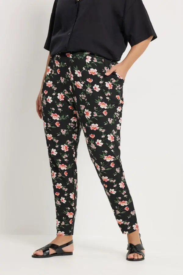 Yours Plus Size Black Floral Double Pleat Harem Trousers Size Regular > 34-36