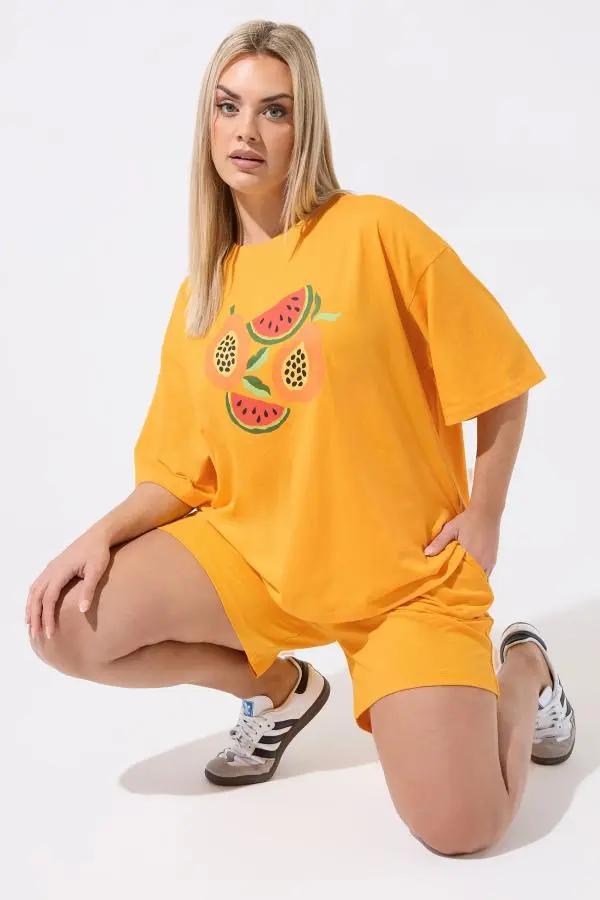 Limited Collection Plus Size Orange Fruit Graphic Short Set Size 30-32