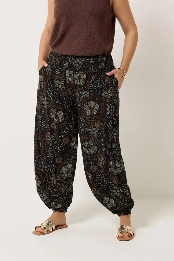 Yours Plus Size Black Abstract Floral Harem Trousers Size 30-32