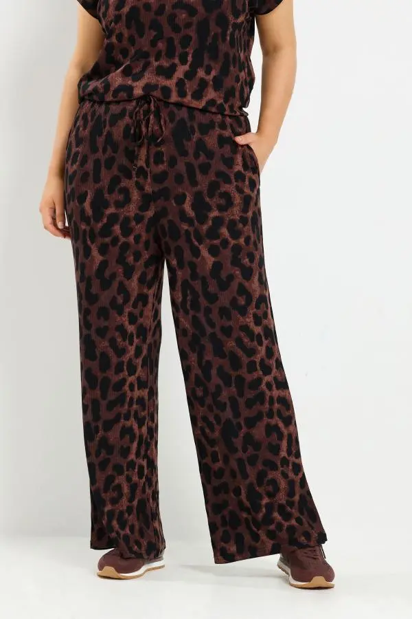 Yours Plus Size Brown Leopard Print Trousers Size Short > 18