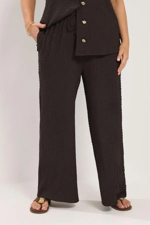 Yours Plus Size Chocolate Brown Wide Leg Crinkle Trousers Size Regular > 34-36