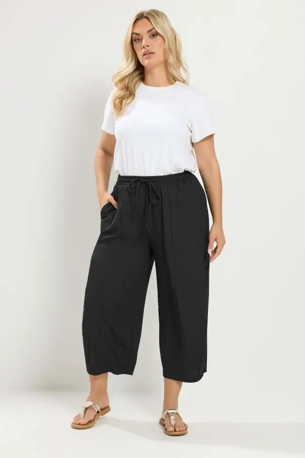 Yours Plus Size Black Crinkle Barrel Trousers Size 16