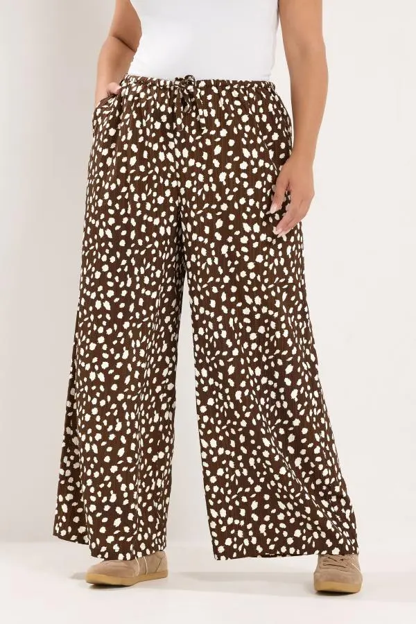 Yours Plus Size Chocolate Brown Deer Print Trousers Size Short > 14