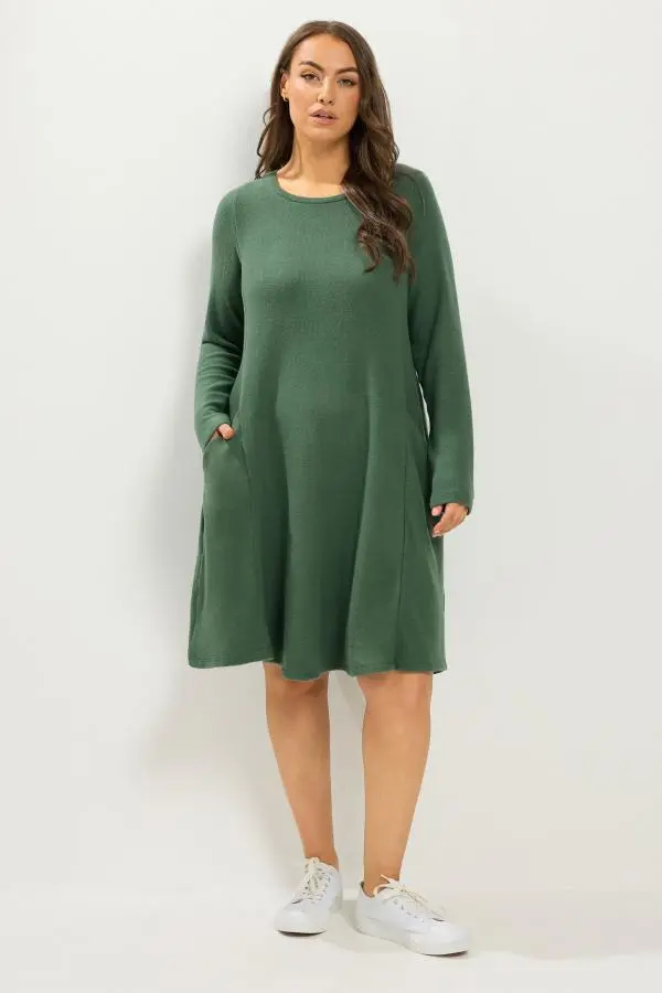 Yours Plus Size Green Soft Touch Pocket Swing Dress Size 16