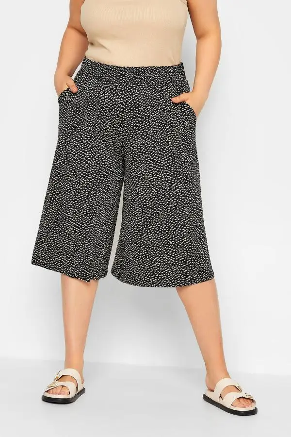 Yours Curve Black Ditsy Lightning Print Culottes Size 26-28
