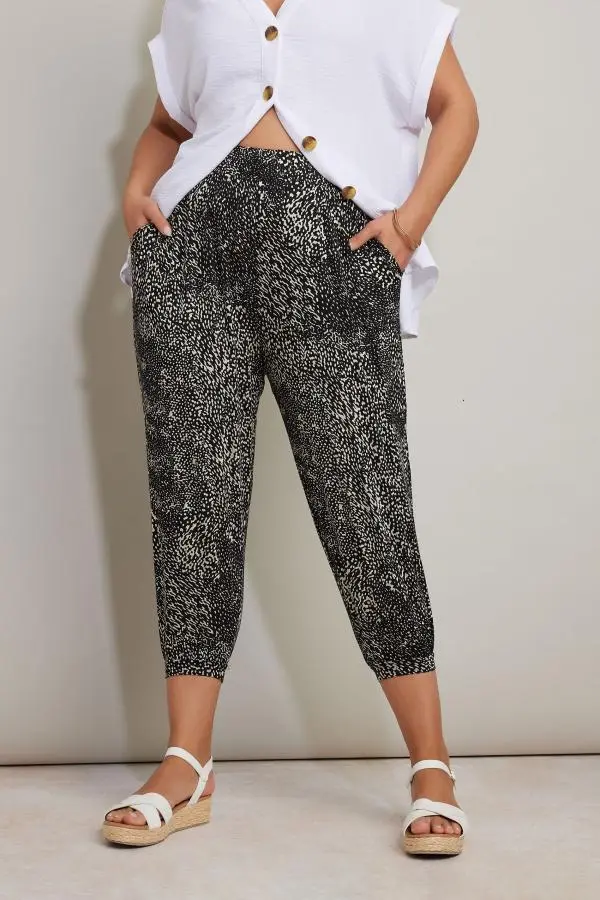 Yours Plus Size Black Mixed Animal Print Cropped Harem Joggers Size 30-32