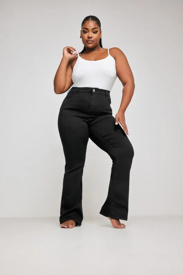 Yours Plus Size Black Bootcut Stretch Isla Jeans Size Long > 24