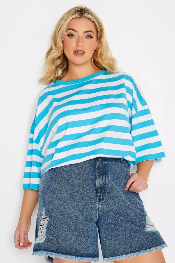 Curve Mid Blue Ripped Floaty Denim Shorts, Women's Curve & Plus Size, Yours