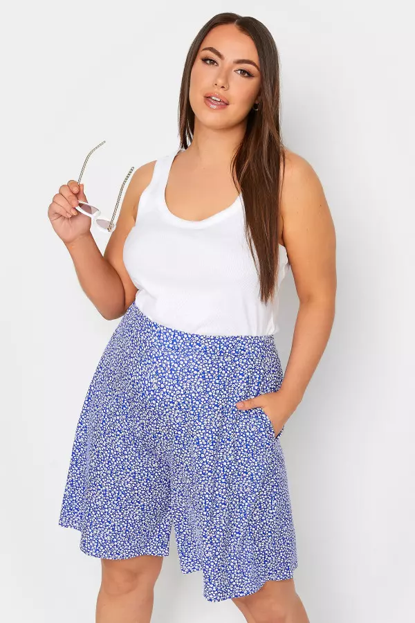 Yours Curve Blue Ditsy Print Jersey Shorts, Women's Curve & Plus Size, Yours