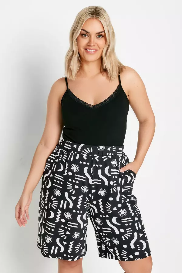 Yours Curve Black Abstract Print Jersey Pull On Shorts, Women's Curve & Plus Size, Yours