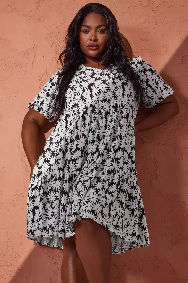 Yours Curve Black & White Floral Print Tiered Dress, Women's Curve & Plus Size, Yours