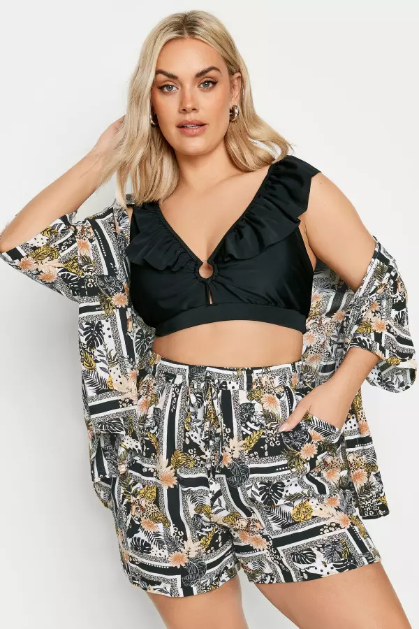Limited Collection Curve Black Leopard Print Crinkle Shorts, Women's Curve & Plus Size, Limited Collection