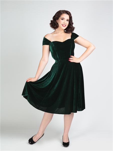 Collectif velvet dress hotsell